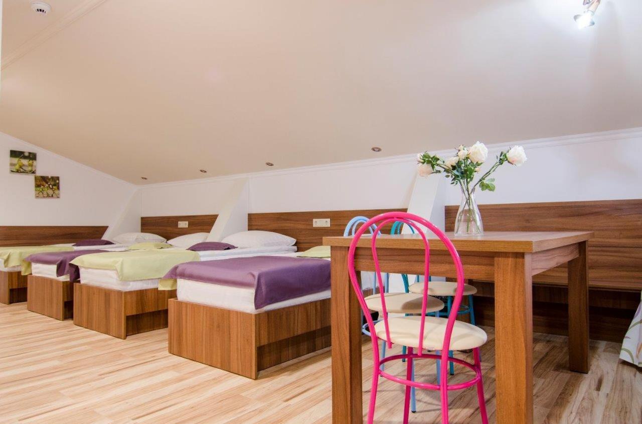 Seva Hotel Health Club กัมปีนา ภายนอก รูปภาพ